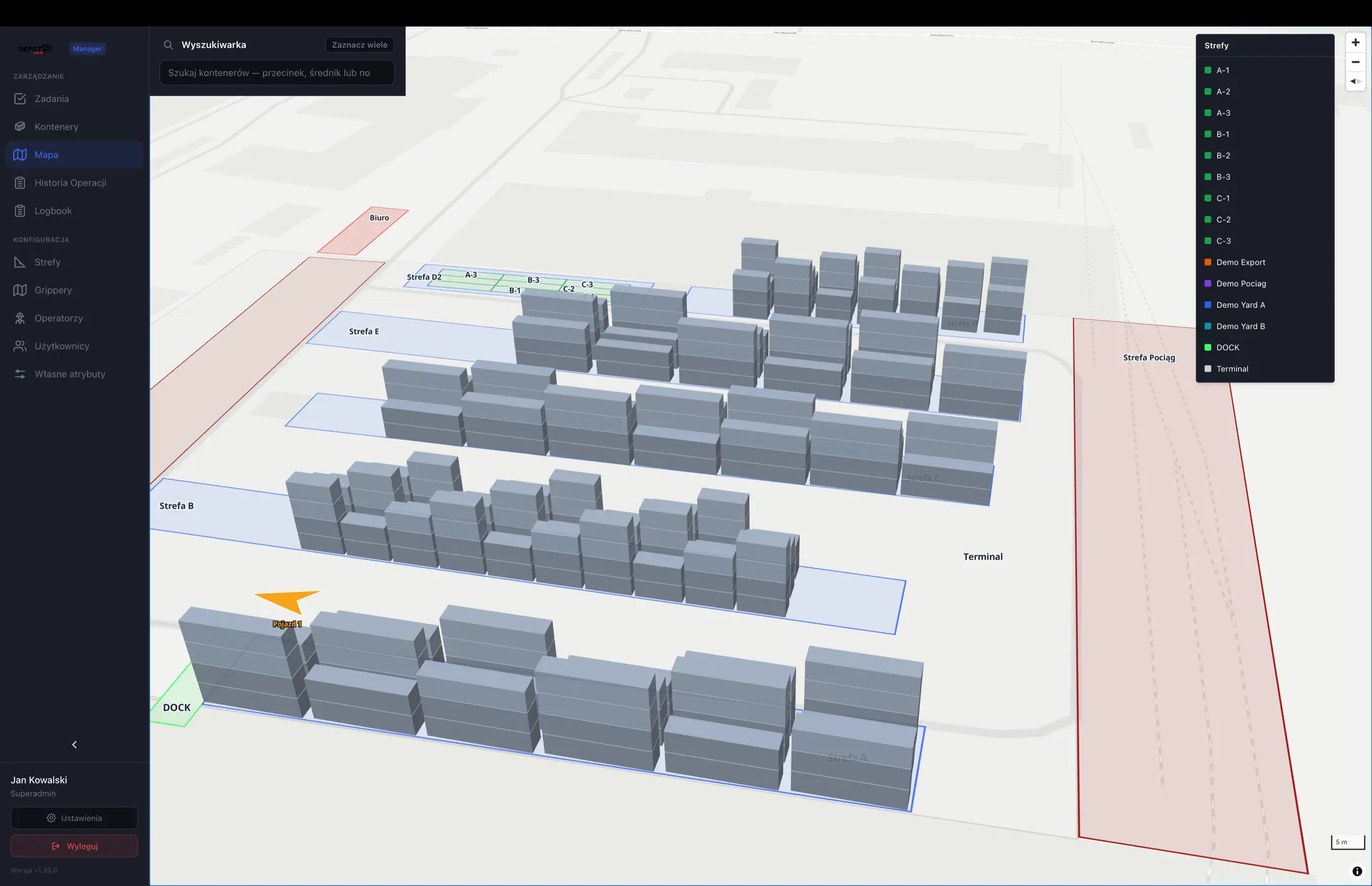 Mapa 3D placu w DepotRacer: strefy składowania, stosy kontenerów i pojazd z pozycją na żywo
